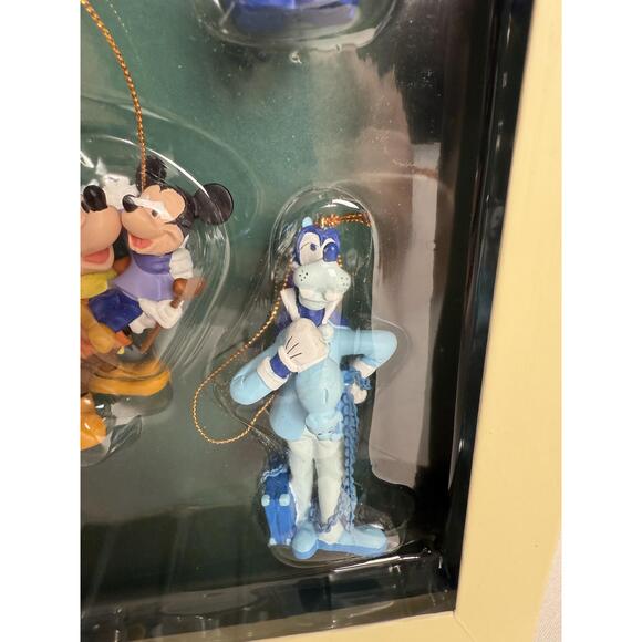 Disney Collection Mickeys Christmas Carol Christmas Ornaments Set of 5 - Picture 5 of 13